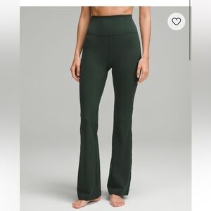 Lululemon Groove Nulu Super High Rise Flared Pant